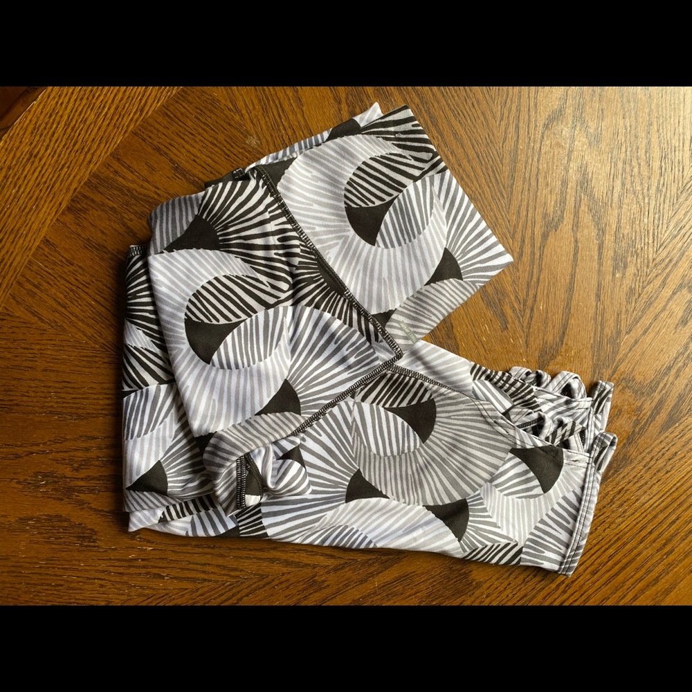 Aerie Crop/Capri Leggings